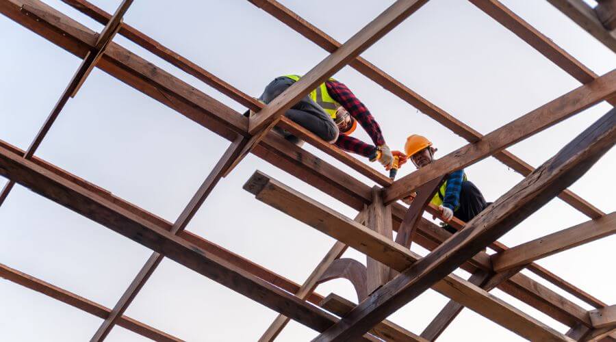 Expert new roof installation services in Plantersville, AL